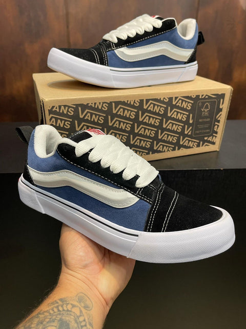 Tenis JK V4NS KNU SKOOL